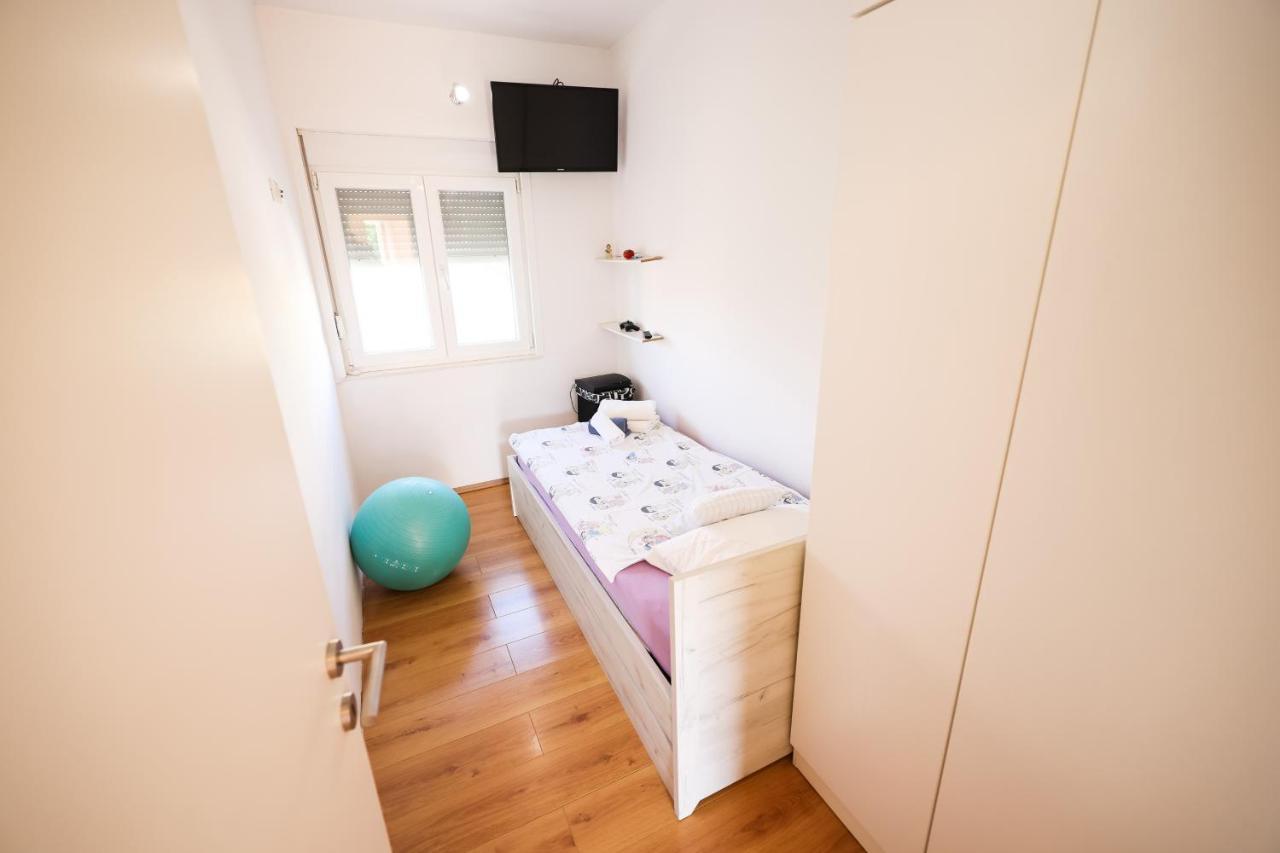 Apartman Heder Zadar Extérieur photo
